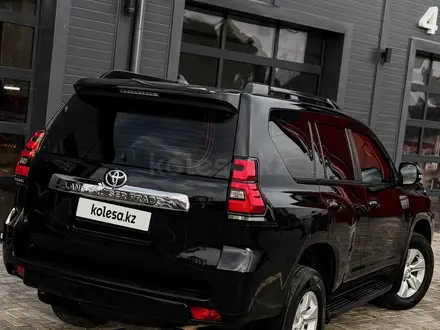 Toyota Land Cruiser Prado 2018 года за 19 000 000 тг. в Астана – фото 13