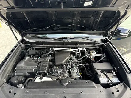 Toyota Land Cruiser Prado 2018 года за 19 000 000 тг. в Астана – фото 18
