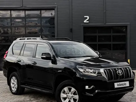 Toyota Land Cruiser Prado 2018 года за 19 000 000 тг. в Астана