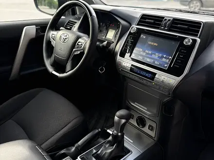 Toyota Land Cruiser Prado 2018 года за 19 000 000 тг. в Астана – фото 27