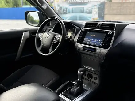 Toyota Land Cruiser Prado 2018 года за 19 000 000 тг. в Астана – фото 28