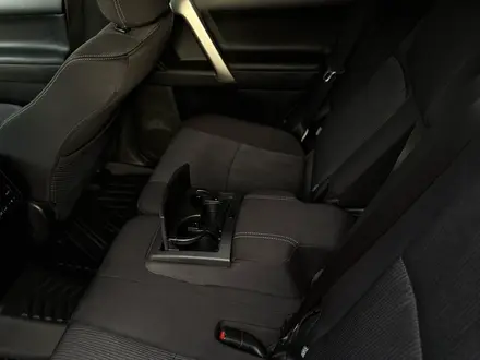 Toyota Land Cruiser Prado 2018 года за 19 000 000 тг. в Астана – фото 31