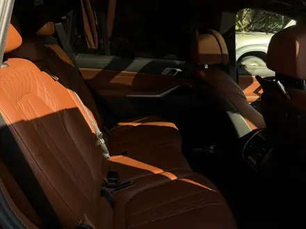 BMW X7 2022 года за 53 000 000 тг. в Алматы – фото 12