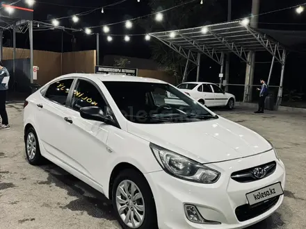 Hyundai Accent 2014 года за 3 800 000 тг. в Шымкент – фото 2