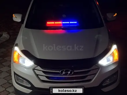 Hyundai Santa Fe 2013 года за 11 000 000 тг. в Алматы