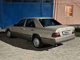Mercedes-Benz E 230 1990 годаүшін1 300 000 тг. в Кызылорда – фото 2