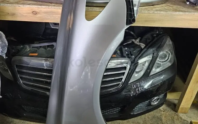 Крыло Lexus Ls460 переднее правое за 50 000 тг. в Караганда