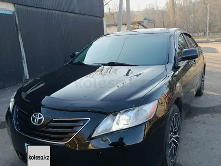 Toyota Camry 2007 года за 5 000 000 тг. в Шымкент – фото 2