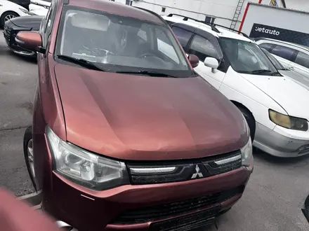 Mitsubishi Outlander 2012 года за 5 700 000 тг. в Алматы – фото 2
