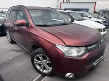 Mitsubishi Outlander, 2012