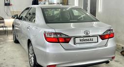 Toyota Camry 2018 годаүшін13 950 000 тг. в Шымкент – фото 2