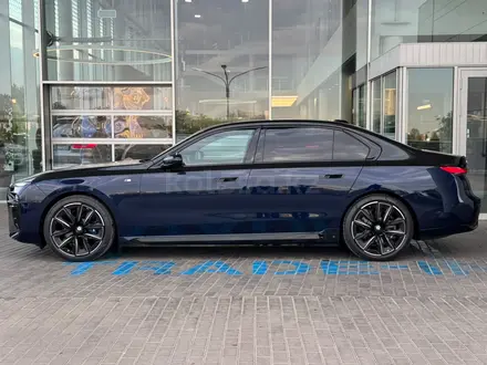 BMW i7 2025 года за 108 000 000 тг. в Алматы – фото 8