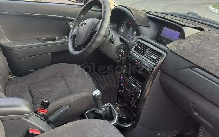 ВАЗ (Lada) Priora 2170 2014 года за 1 500 000 тг. в Астана