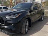 Toyota Highlander 2022 года за 34 500 000 тг. в Астана – фото 3