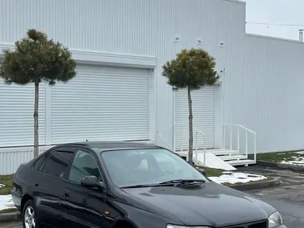 Toyota Carina E 1996 года за 1 400 000 тг. в Алматы
