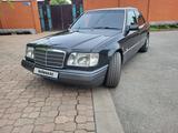 Mercedes-Benz E 320 1994 года за 4 500 000 тг. в Павлодар – фото 2