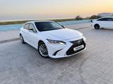 Lexus ES 250 2018 года за 23 000 000 тг. в Актау – фото 2