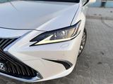 Lexus ES 250 2018 года за 23 000 000 тг. в Актау – фото 5