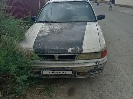 Mitsubishi Galant 1990 года за 300 000 тг. в Кызылорда