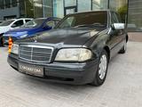 Mercedes-Benz C 180 1994 годаүшін890 000 тг. в Алматы