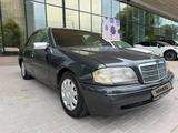 Mercedes-Benz C 180 1994 годаүшін890 000 тг. в Алматы – фото 2
