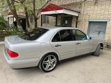 Mercedes-Benz E 280 1996 года за 2 500 000 тг. в Актобе – фото 3