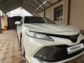 Toyota Camry 2021 годаfor16 008 846 тг. в Шымкент – фото 2