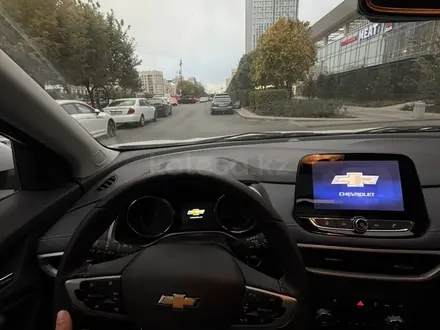 Chevrolet Tracker 2023 года за 6 650 000 тг. в Астана – фото 3