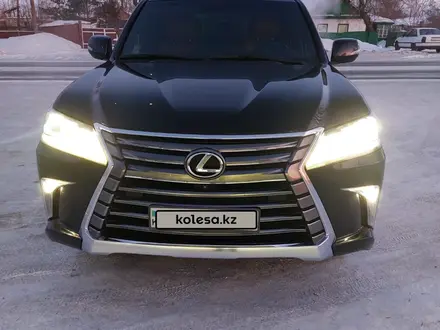 Lexus LX 570 2016 года за 46 500 000 тг. в Петропавловск