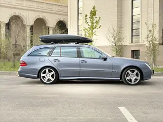 Mercedes-Benz E 500