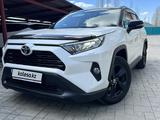 Toyota RAV4 2022 годаүшін18 500 000 тг. в Актобе