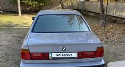 BMW 520 1995 года за 2 550 000 тг. в Жетысай – фото 4