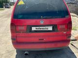 Volkswagen Sharan 2002 годаүшін2 200 000 тг. в Семей – фото 2