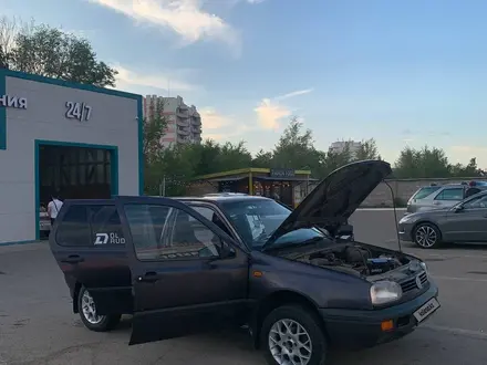 Volkswagen Golf 1993 года за 1 400 000 тг. в Кокшетау – фото 4