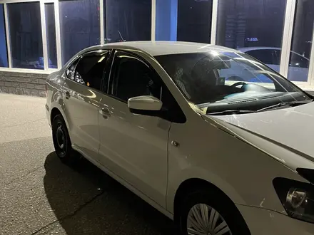 Volkswagen Polo 2017 года за 6 100 000 тг. в Актобе – фото 2