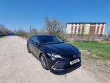 Toyota Camry 2023 года за 15 500 000 тг. в Алматы – фото 3