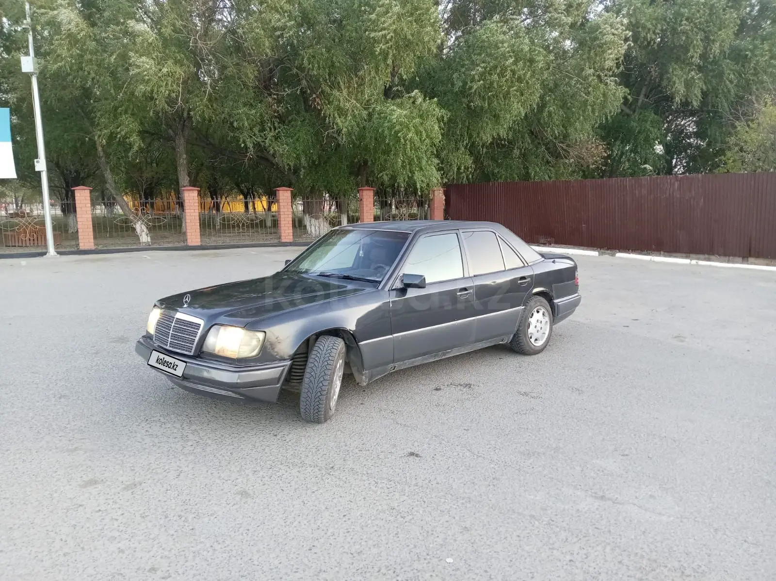 Mercedes-Benz E-Class, 1995