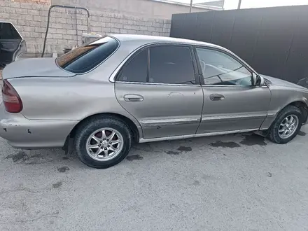 Hyundai Sonata 1996 года за 1 350 000 тг. в Туркестан – фото 2