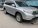 Toyota Highlander 2011 года за 11 000 000 тг. в Алматы – фото 3