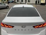 Hyundai Sonata 2019 года за 9 300 000 тг. в Алматы – фото 4