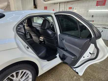Toyota Camry 2019 года за 14 000 000 тг. в Тараз – фото 6
