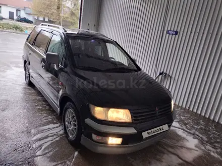 Mitsubishi Space Wagon 1999 года за 2 850 000 тг. в Алматы – фото 2