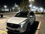 Hyundai Santa Fe 2022 года за 15 500 000 тг. в Алматы – фото 3
