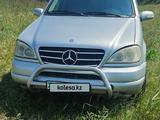 Mercedes-Benz ML 320 2002 годаүшін4 200 000 тг. в Петропавловск – фото 3