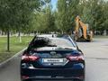 Toyota Camry 2020 года за 14 000 000 тг. в Астана – фото 4