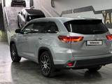 Toyota Highlander 2019 года за 21 500 000 тг. в Тараз – фото 2