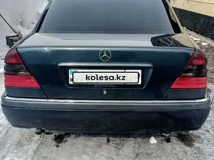 Mercedes-Benz C 230 1996 года за 2 000 000 тг. в Караганда – фото 7