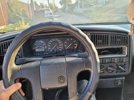 Volkswagen Passat 1990 года за 700 000 тг. в Караганда – фото 7