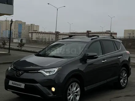 Toyota RAV4 2017 года за 12 500 000 тг. в Астана – фото 5