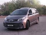 Toyota Sienna 2019 годаүшін16 100 000 тг. в Шымкент